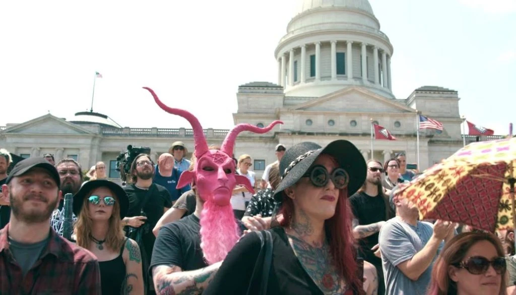 NWO:n uskonto: Kuinka The Woke Postmoderni “usko” ylistää pahaa