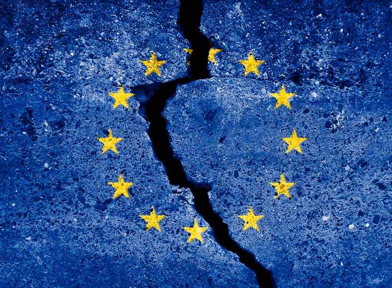 EU jatkaa kiistelyä muuttoliikkeestä – ja vastatuuli voimistuu