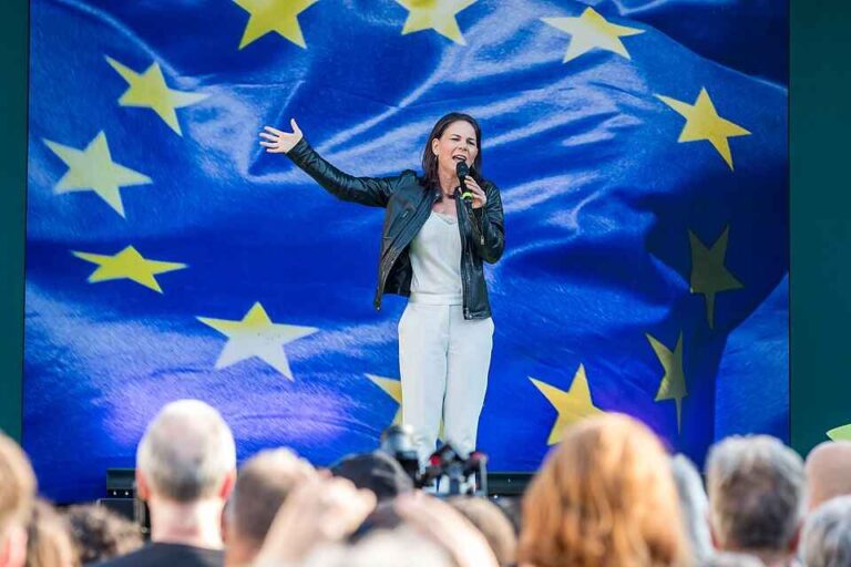 Näin EU:n järjestelmä palkitsee johtavia virkamiehiä epäonnistumisesta