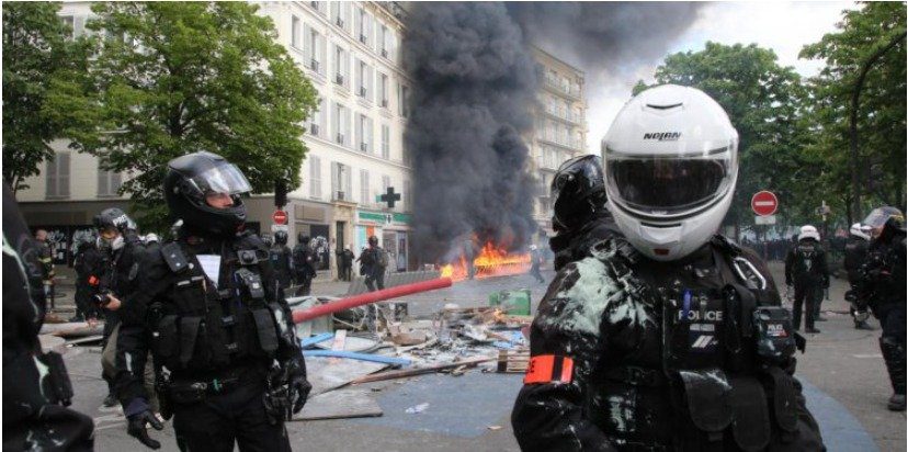 Radikaali vasemmisto uhkaa sivilisaatiota, sanoo Macron